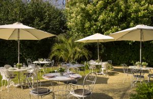 Restaurant Petit Jardin Bayeux Terrasse